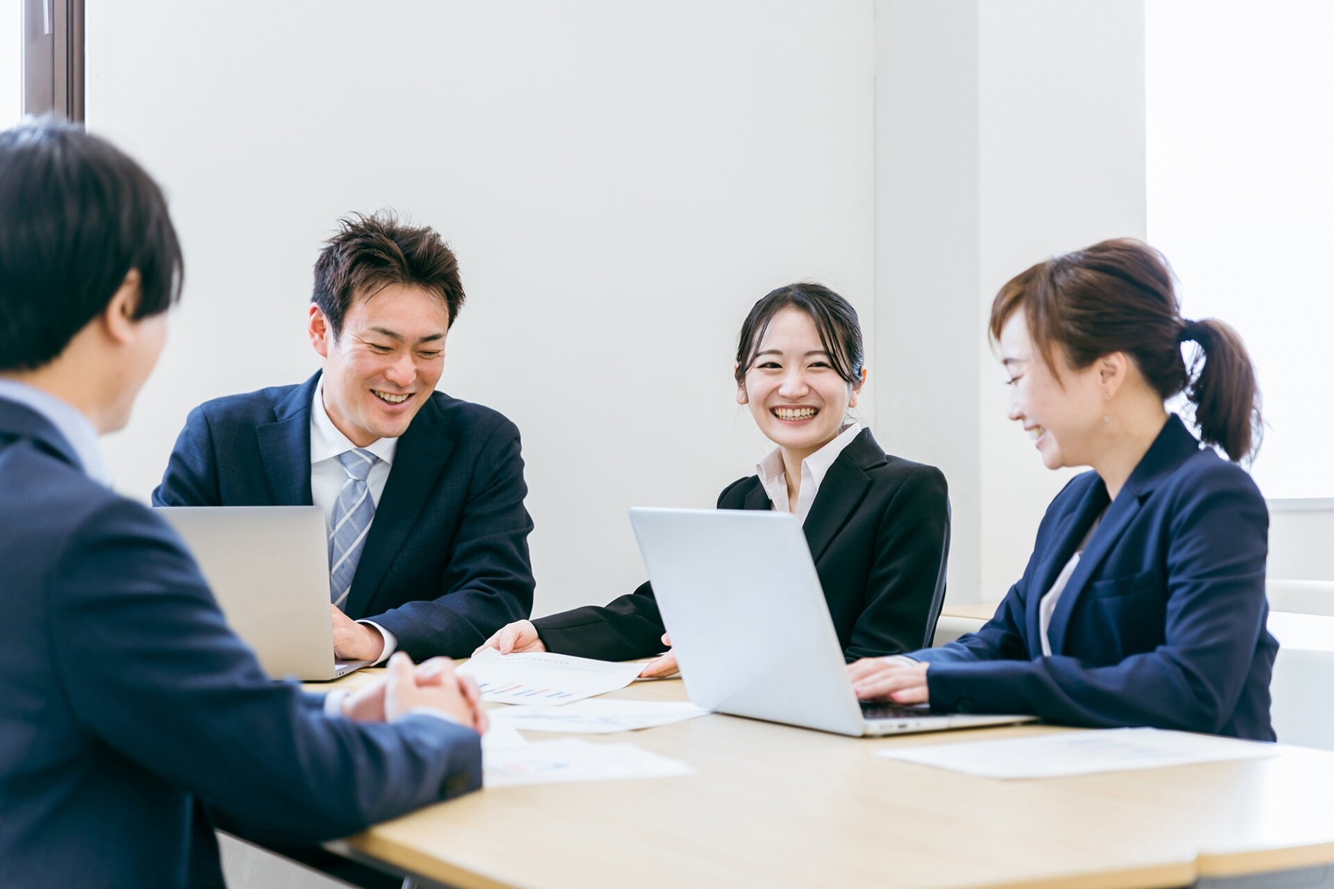 システム受託開発（SI）とは？未経験者向けに分かりやすく解説