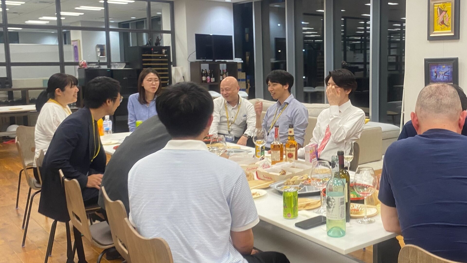 【2025年10月】懇親会を開催しました【福岡校】